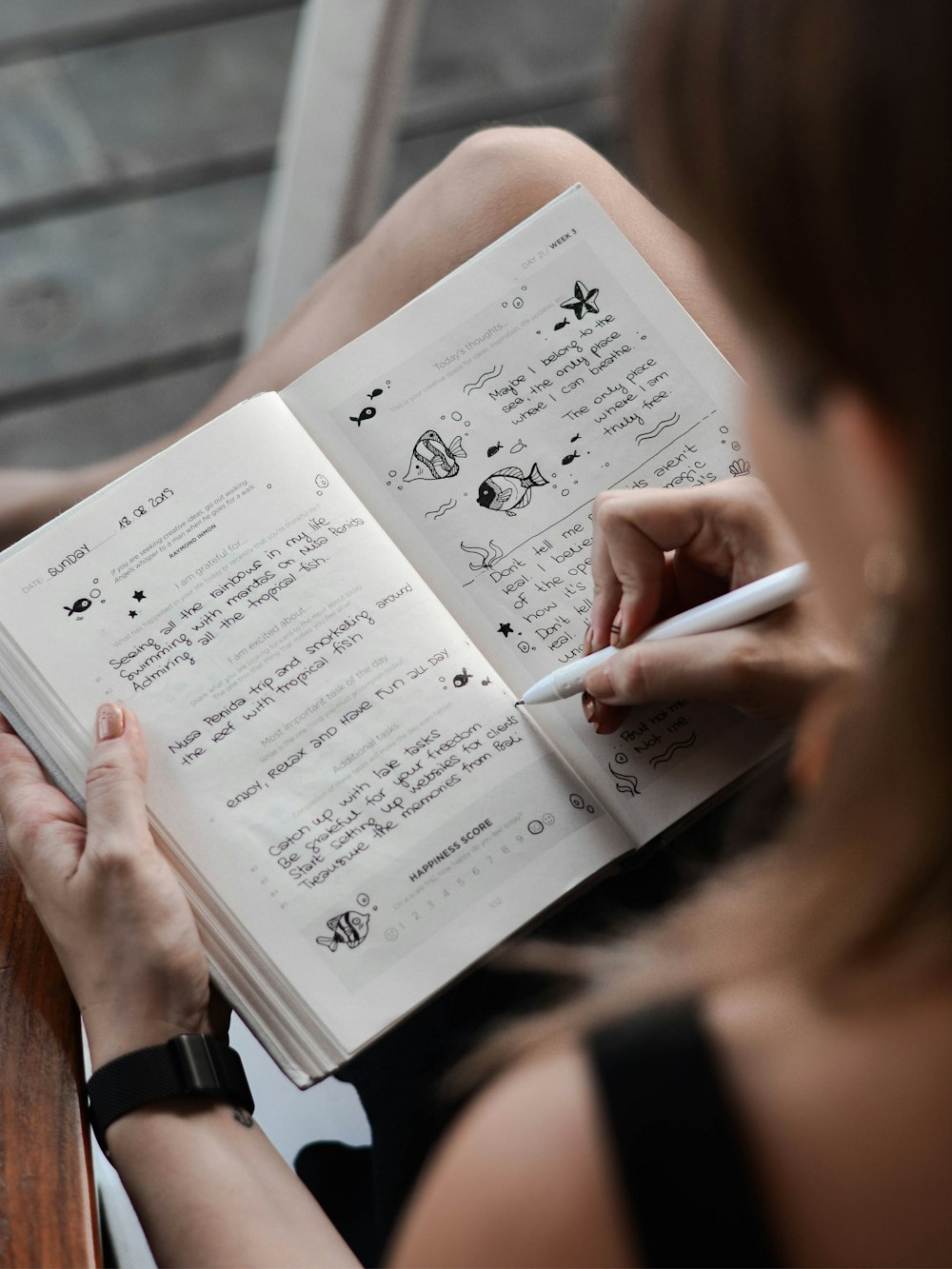 How to Start Journaling (Without Overthinking It!)